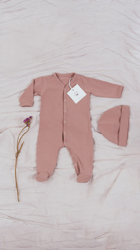 Jumpsuit (sleeper) for baby with feet